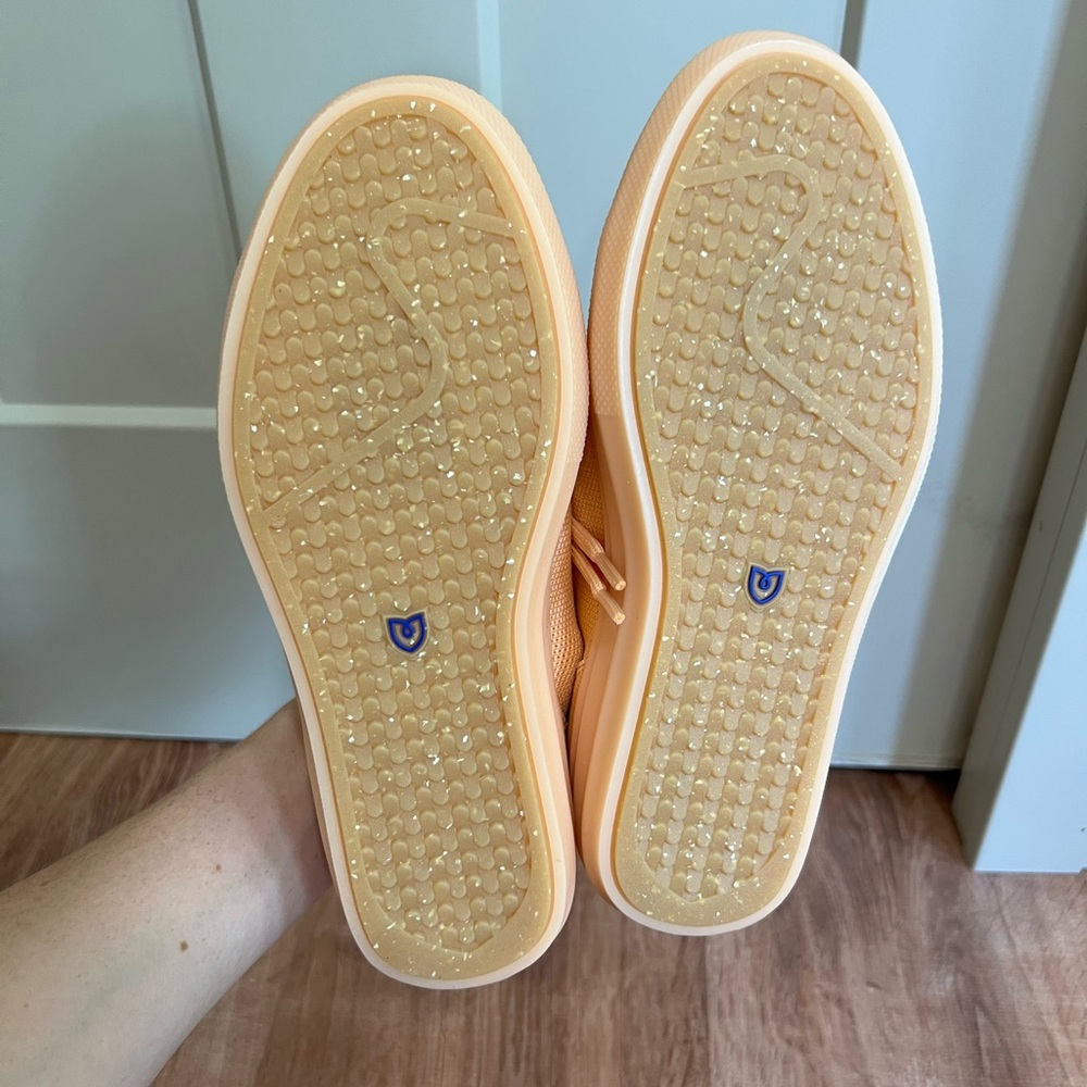 Creamsicle Rothy Sneakers - Picture 6 of 10